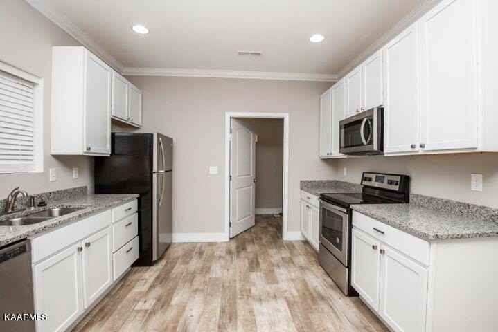 733 Sundial Way - Photo 7 of 26