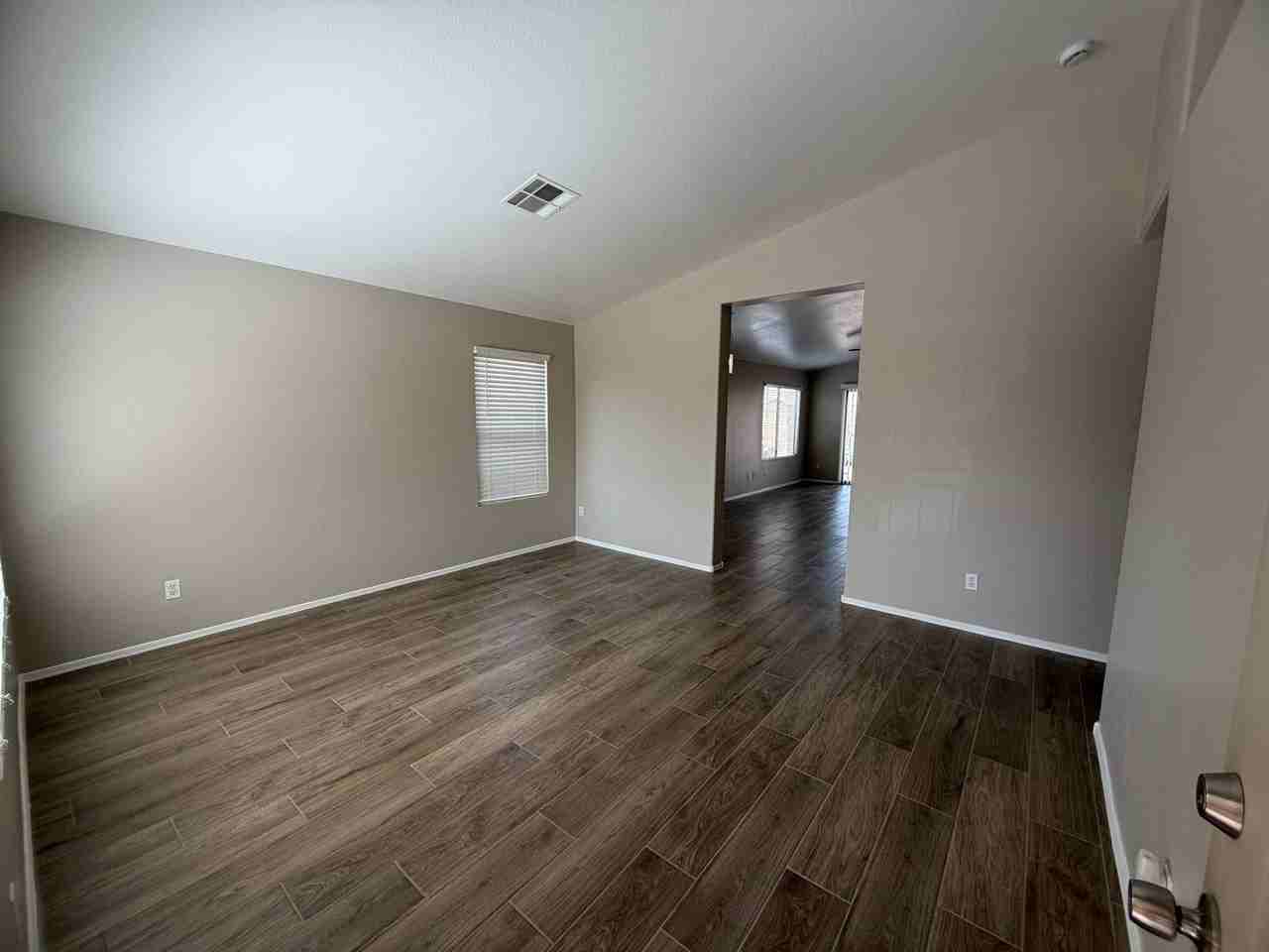 16719 N 160th Ave - Photo 3 of 29