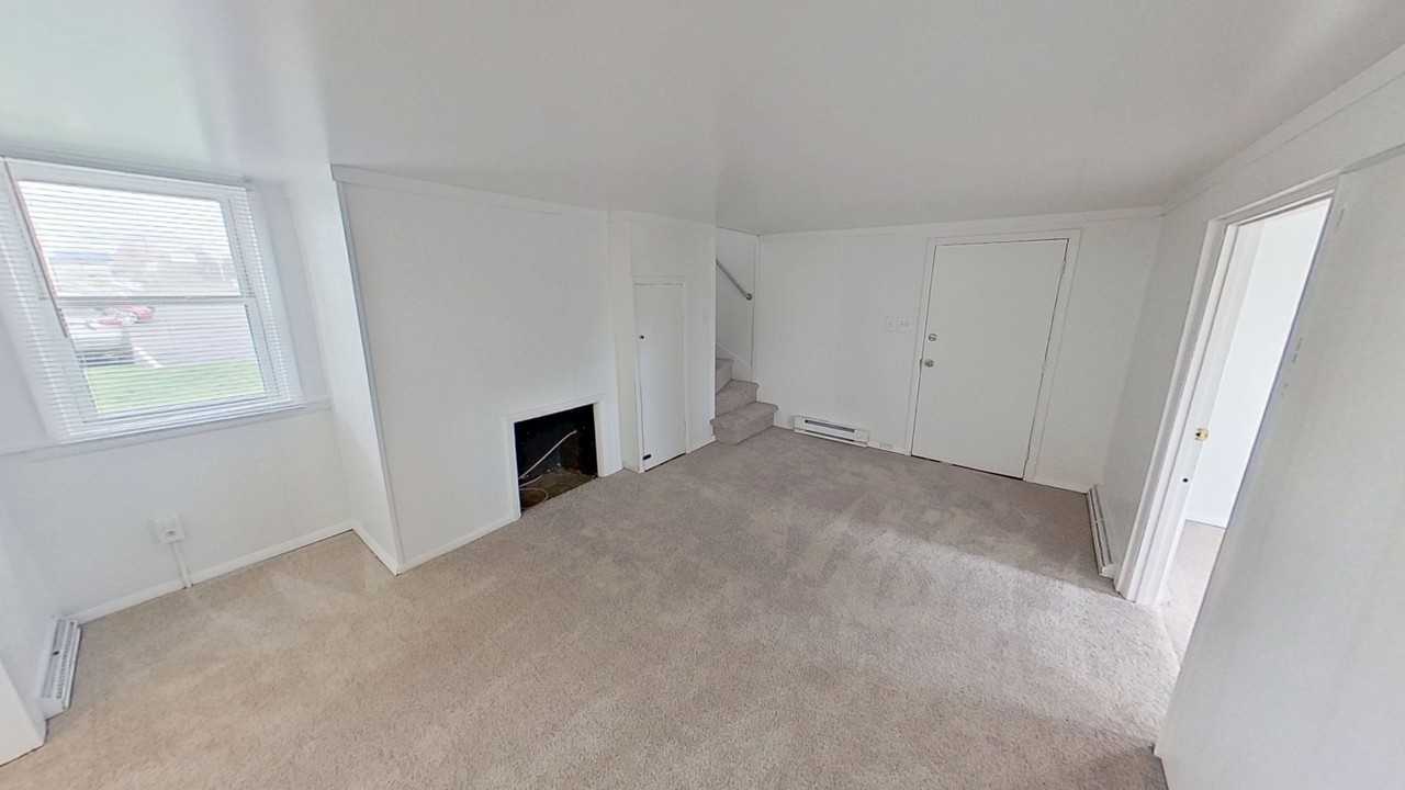 17368 Susquehanna Trl S - Photo 2 of 11