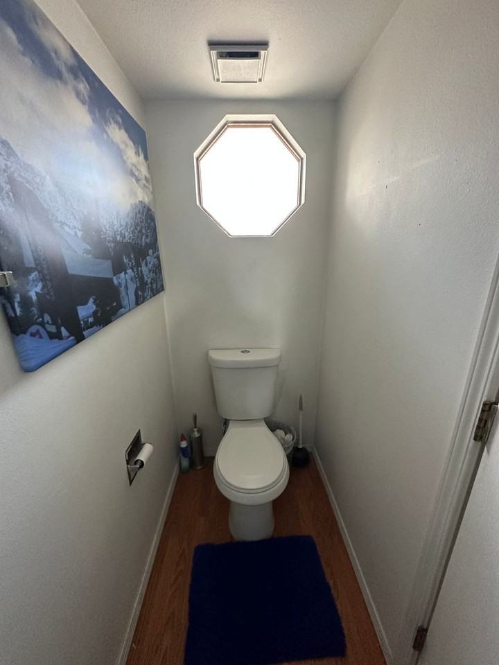 920 Azure Cir - Photo 6 of 14