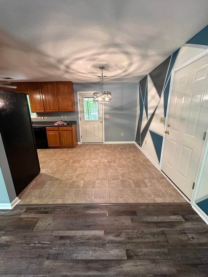 144 Pennington Rd Nw - Photo 7 of 16