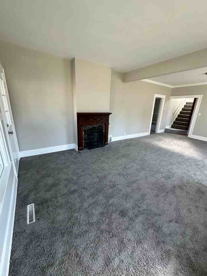 1003 Clinton Ave - Photo 2 of 18