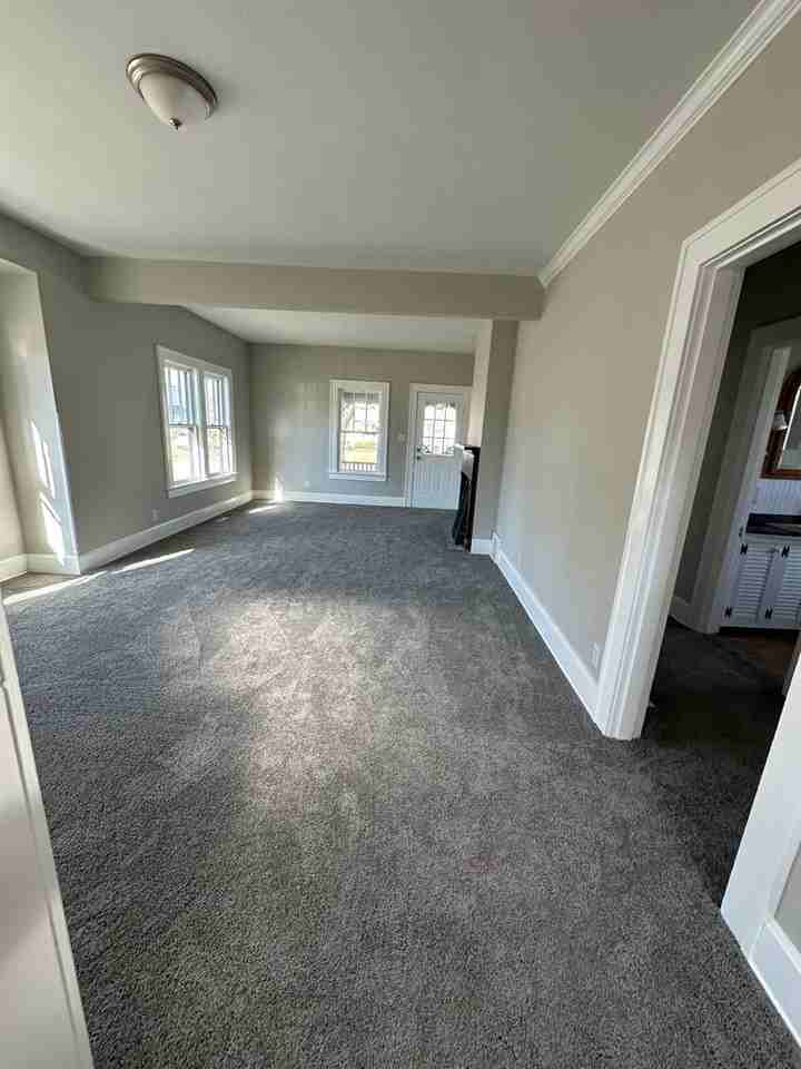 1003 Clinton Ave - Photo 3 of 18