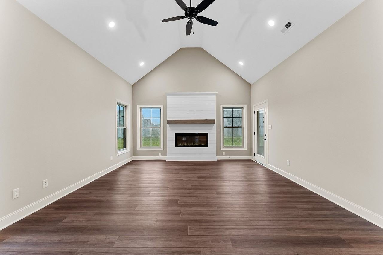 559 Cumberland Pointe Ln - Photo 5 of 8