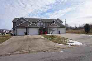 712 Sw Shadow Glen Dr - Photo 1 of 1