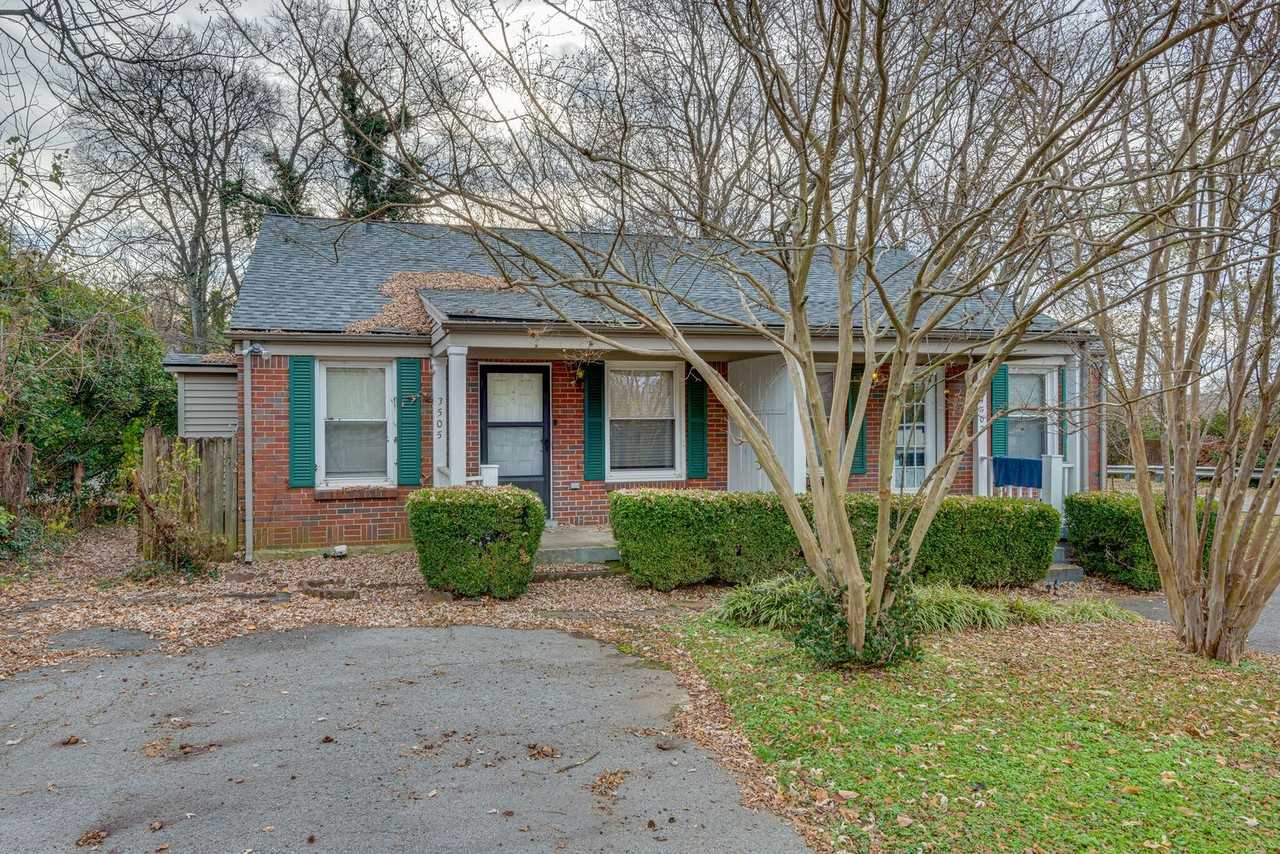 3505 Marlborough Ave - Photo 3 of 25