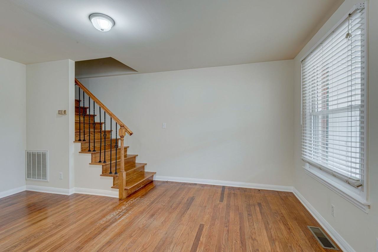 3505 Marlborough Ave - Photo 7 of 25