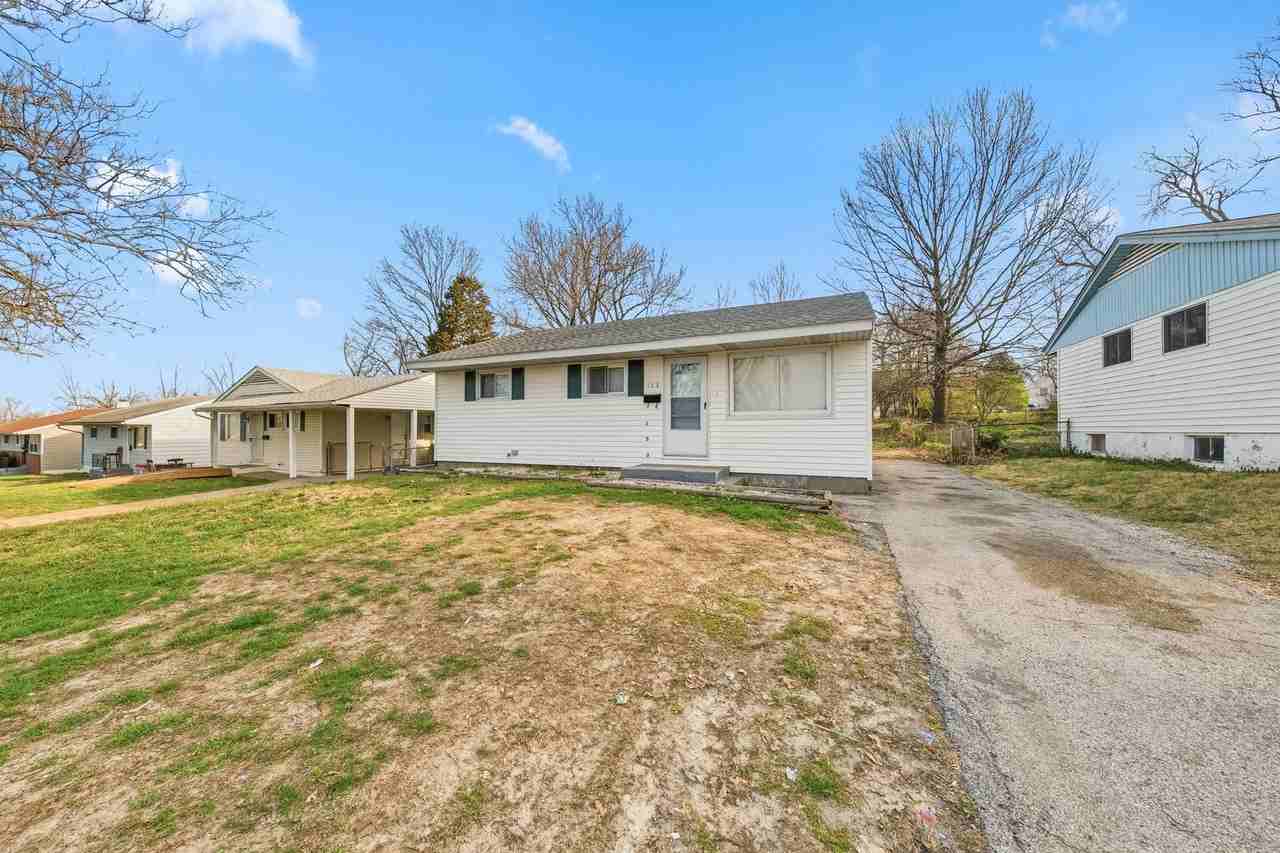 133 Perthshire Rd - Photo 3 of 31