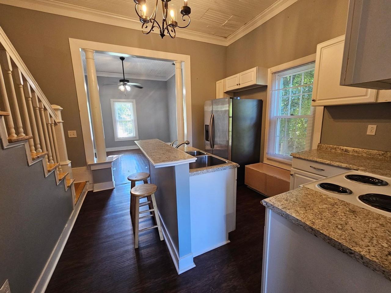 228 Charlotte Ave #B - Photo 6 of 12