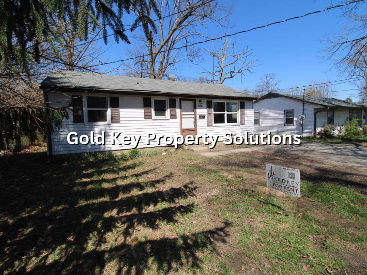 2610 E 7th St - Photo 2 of 17