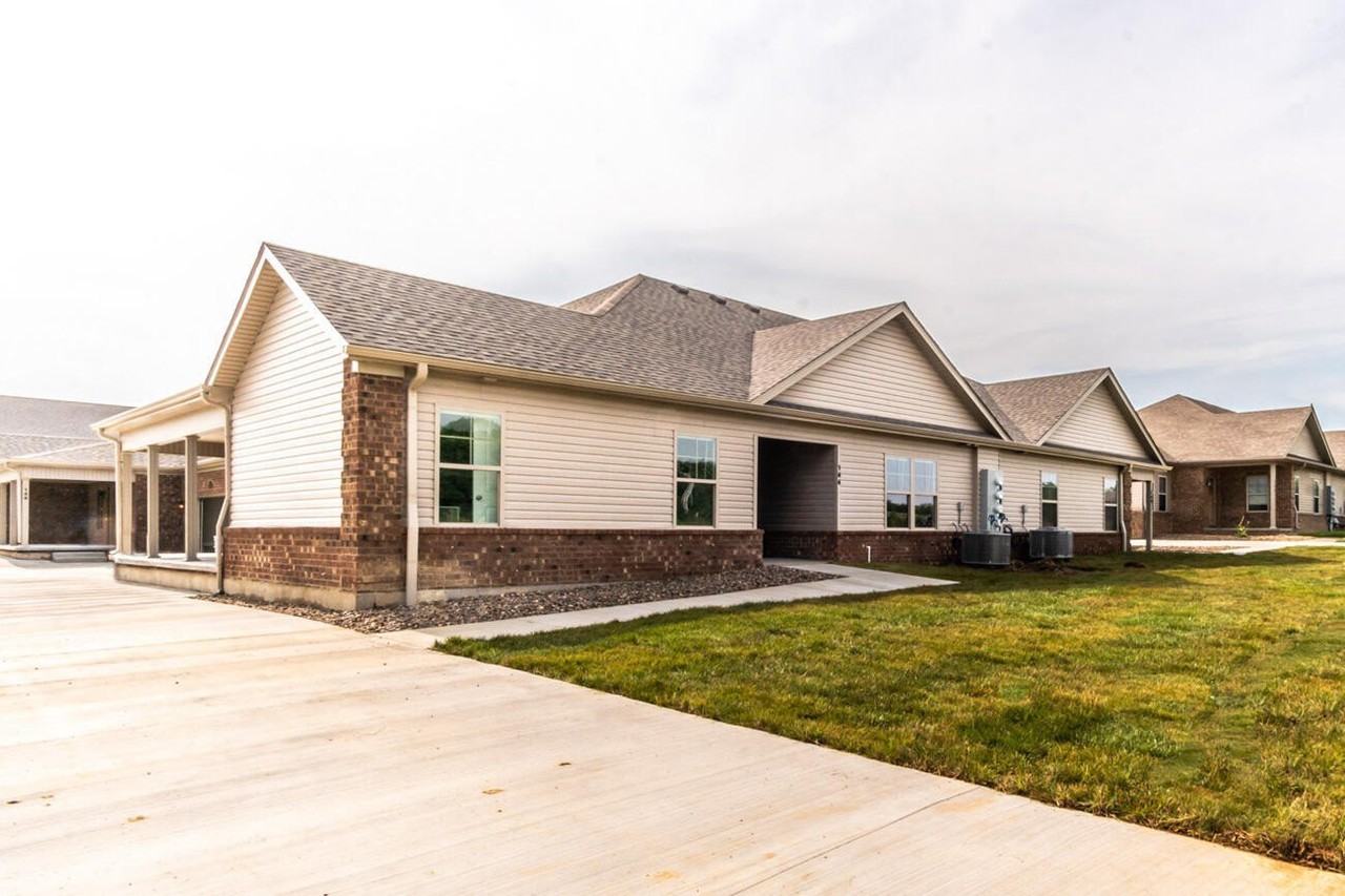 160 Garden Gate Dr - Photo 2 of 24