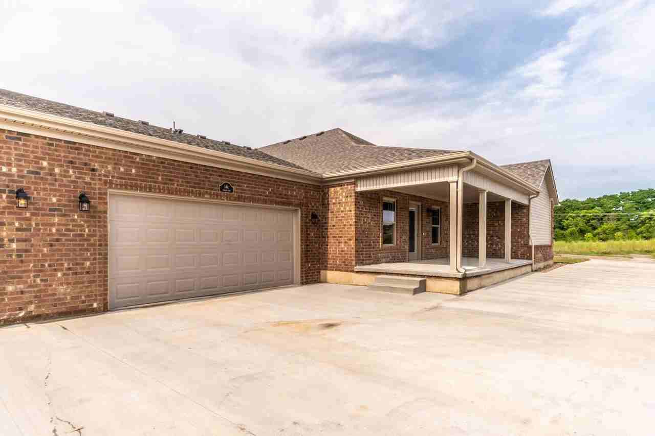 160 Garden Gate Dr - Photo 3 of 24