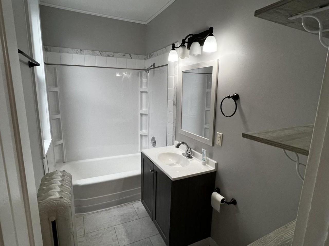 1215 E 1st St - Photo 7 of 9