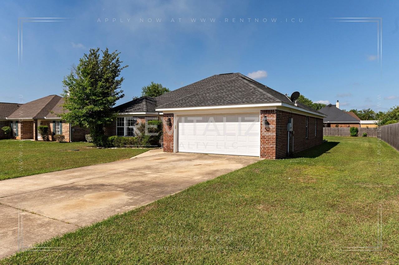 3170 Bloomington Dr - Photo 5 of 50