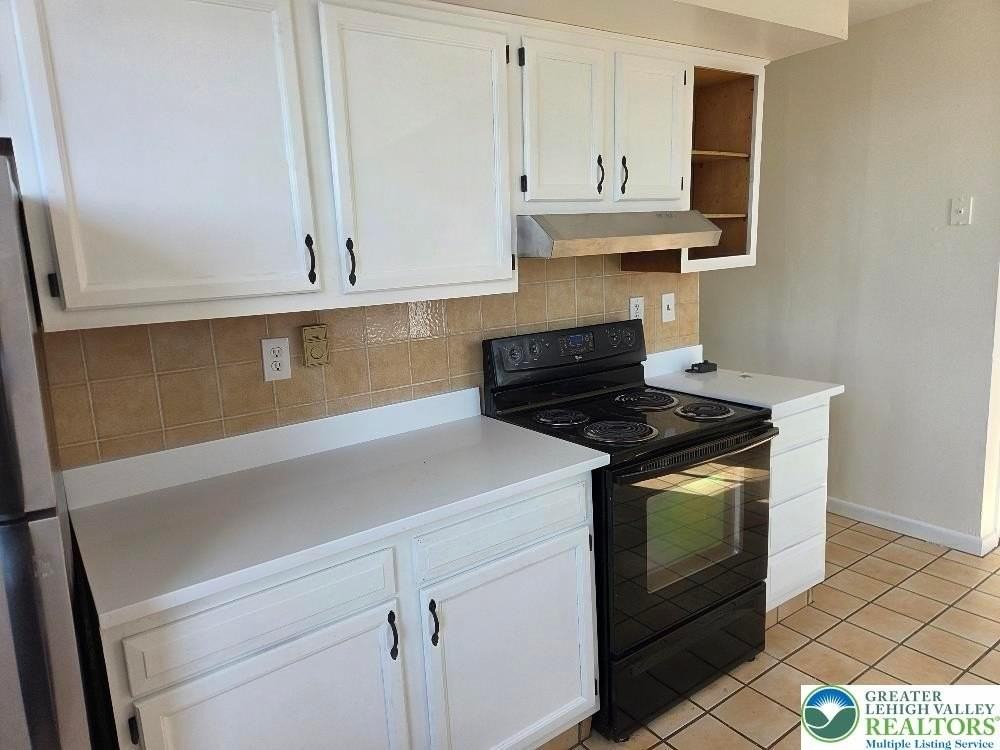 312 S 17th St #4 - Photo 5 of 10