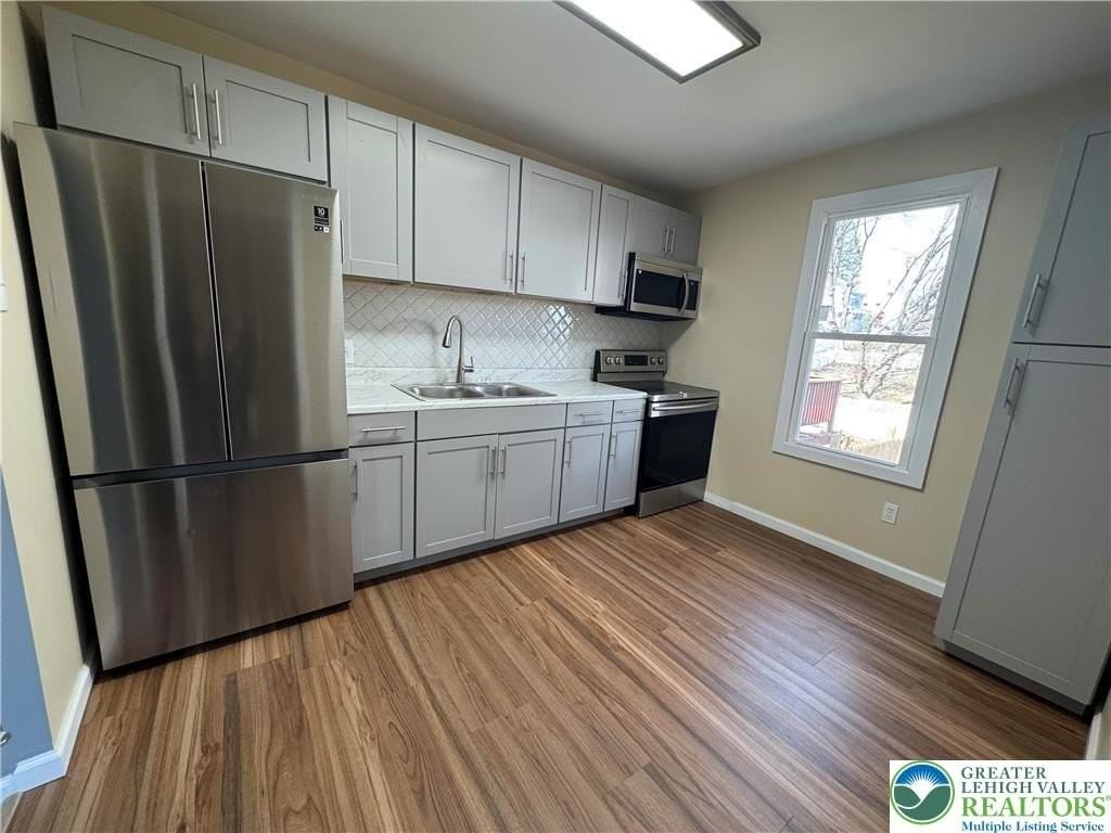 165 W Moser Ave - Photo 7 of 21