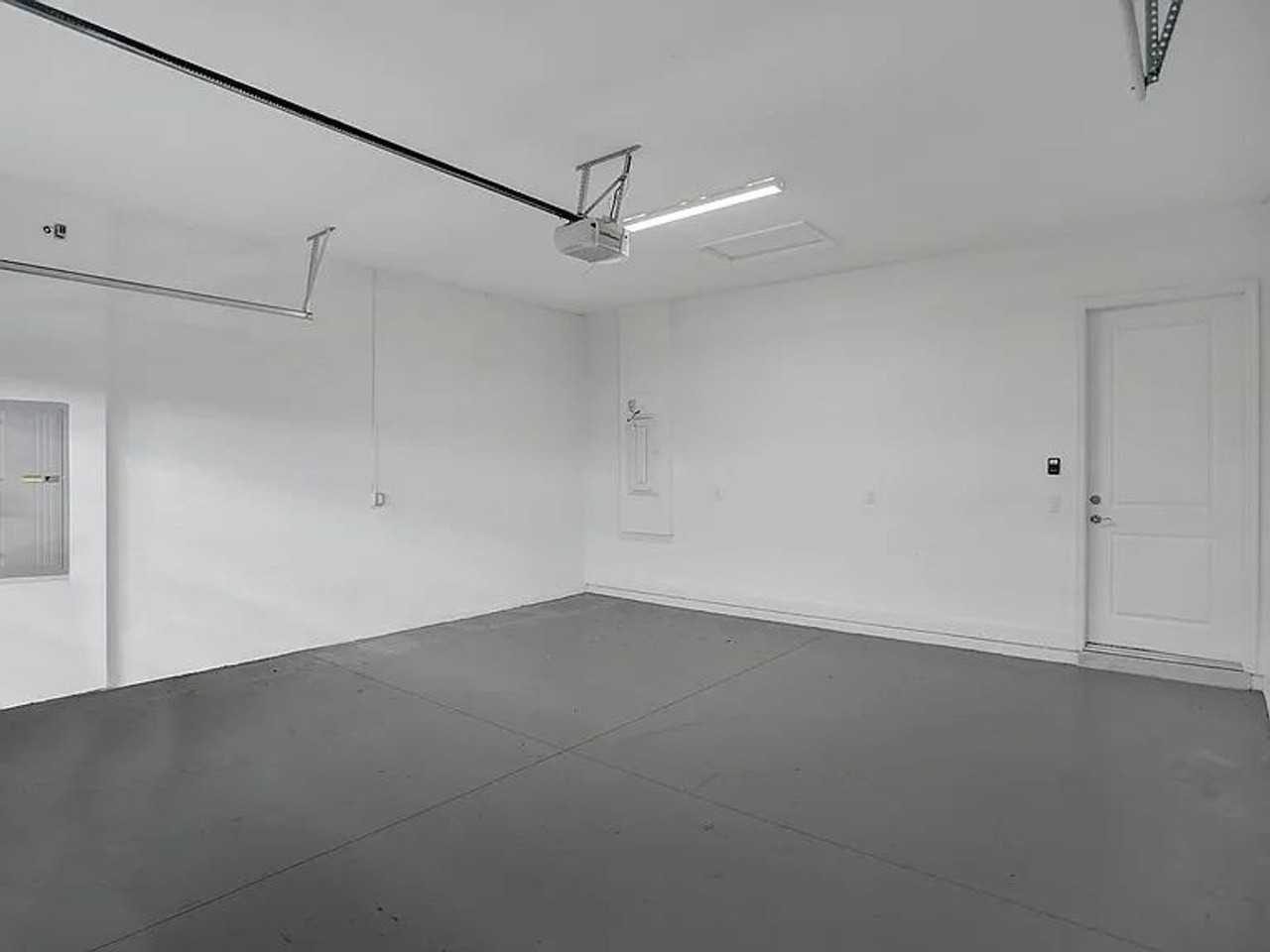 4645 Pumello Dr - Photo 5 of 50