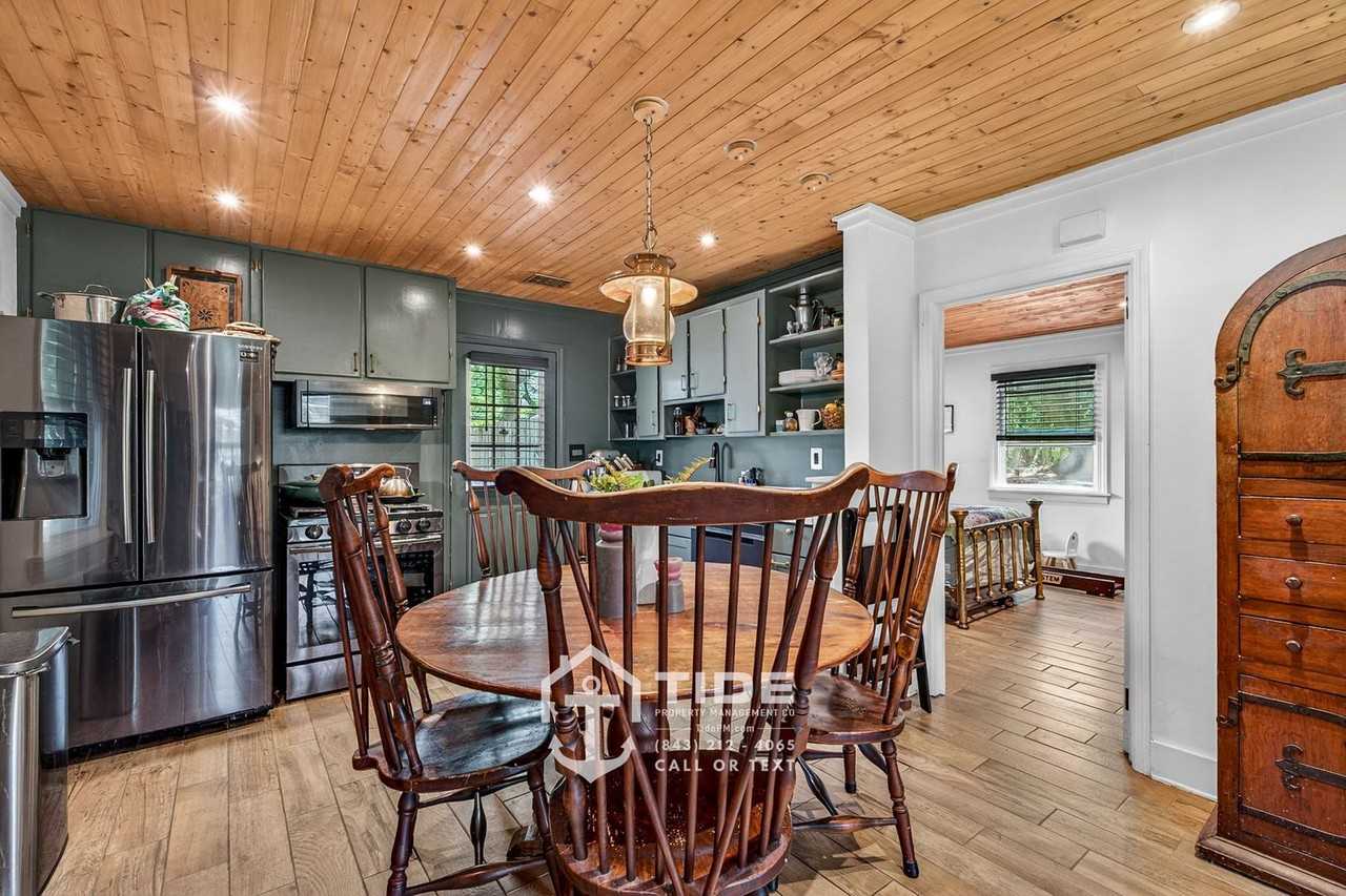 5 Paula Dr - Photo 4 of 22