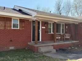 featured image of 1202 Glenwood St