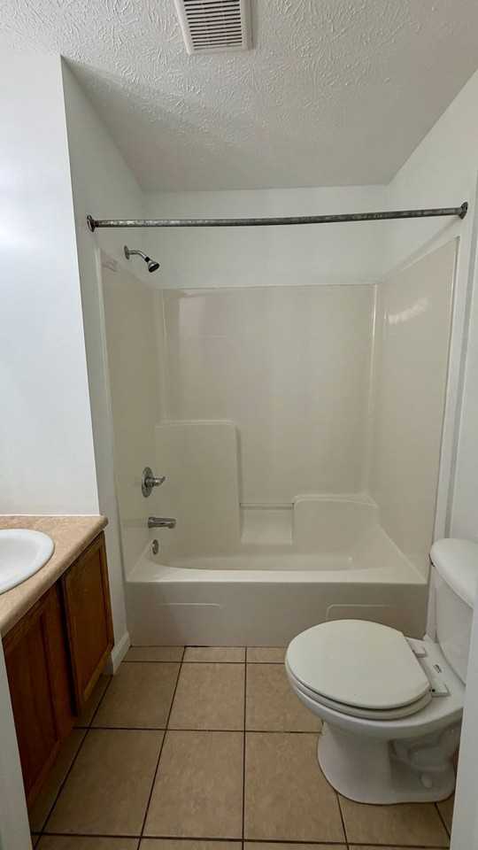 9127 Laird St - Photo 7 of 18