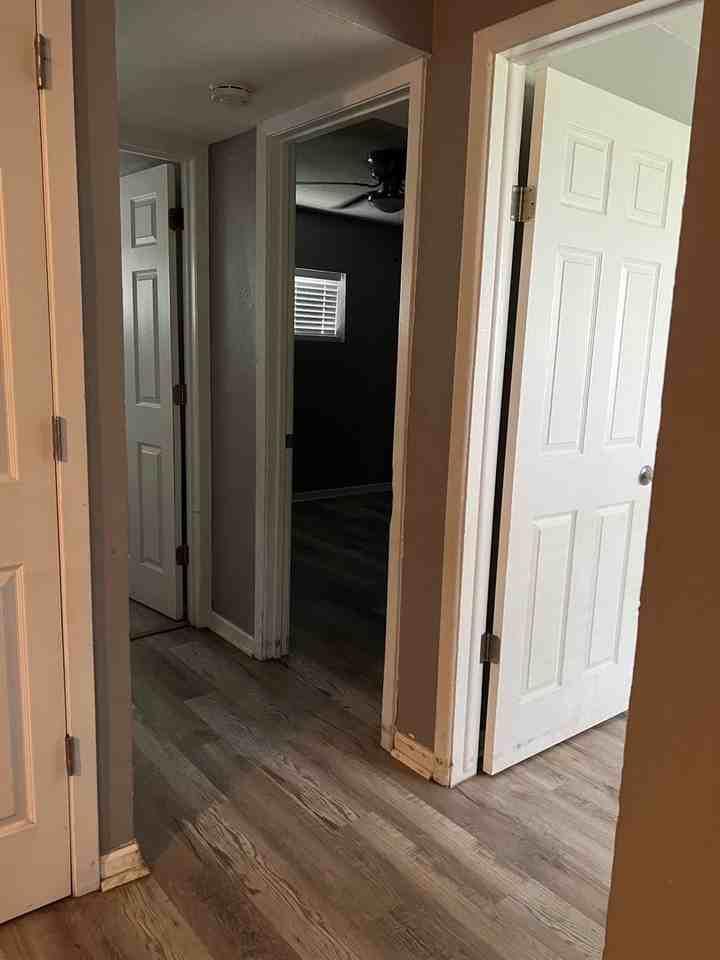 511 Sw Tyler St #8 - Photo 4 of 17