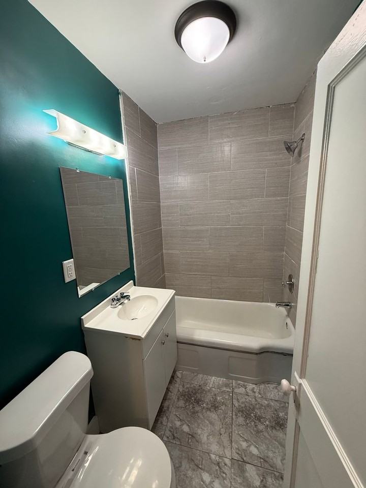 411 Hietts Ln - Photo 6 of 13