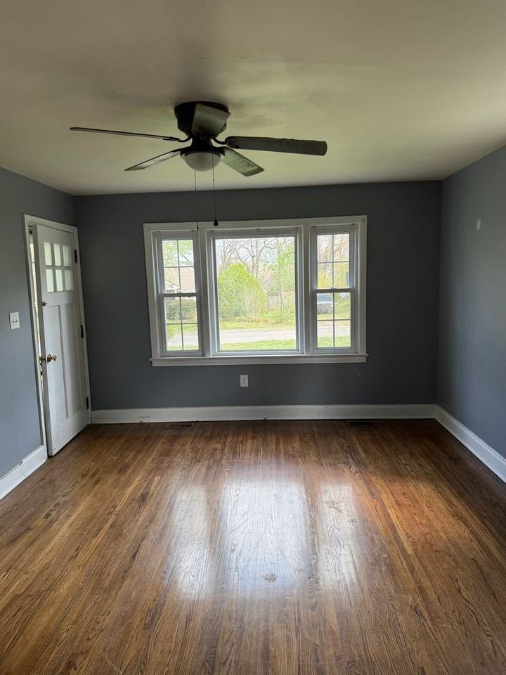 1646 Vista Ln - Photo 4 of 10