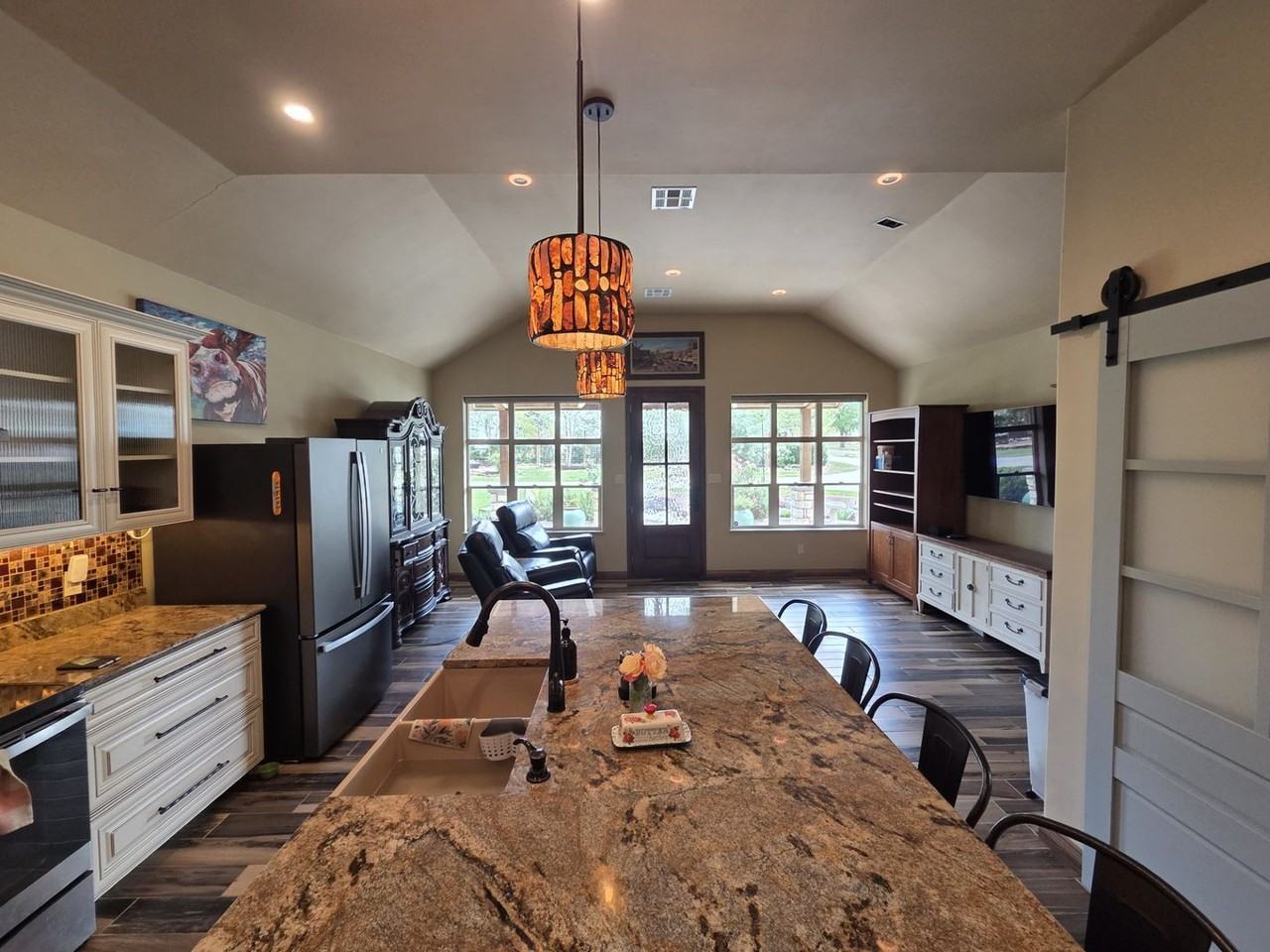 2453 Bottoms East Rd - Photo 5 of 44