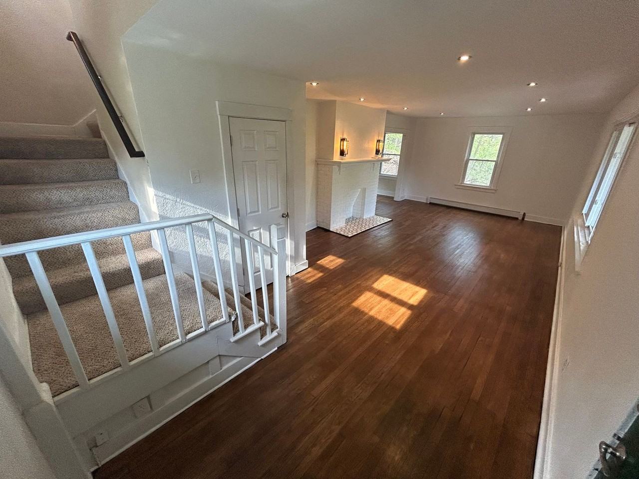 8527 Westwood Rd - Photo 4 of 16