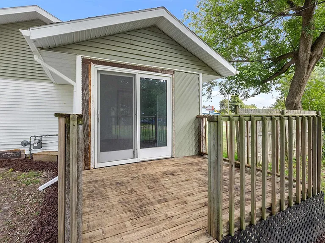 6114 S Us Highway 51 - Photo 4 of 7