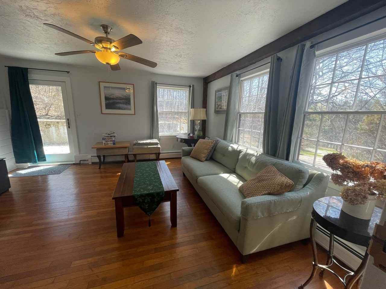 182 Division St - Photo 2 of 28