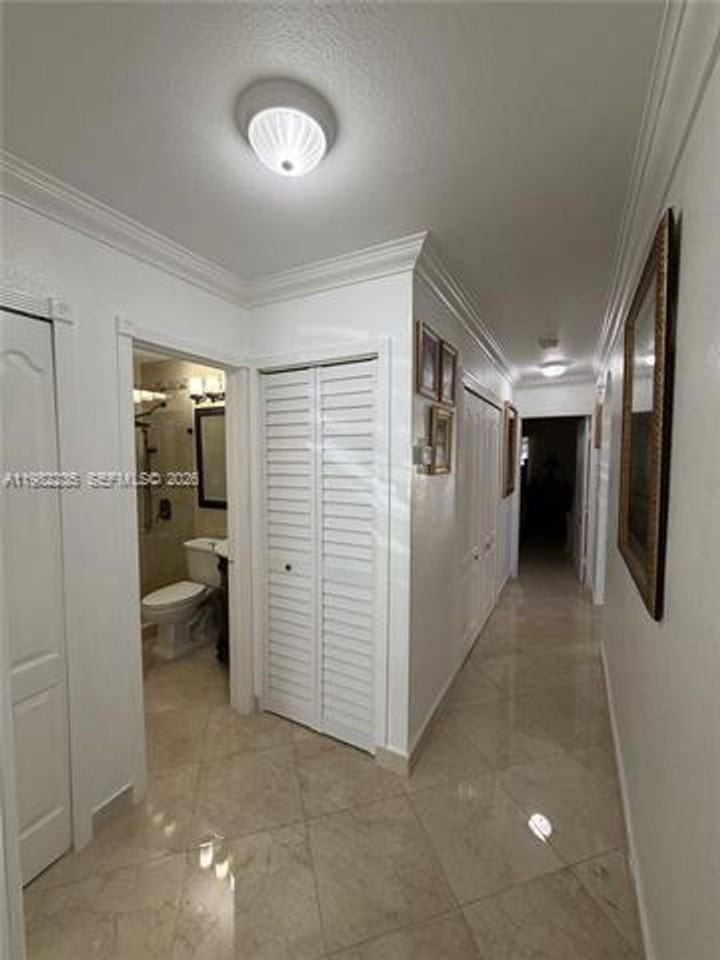 14831 Sw 82nd St - Photo 3 of 17