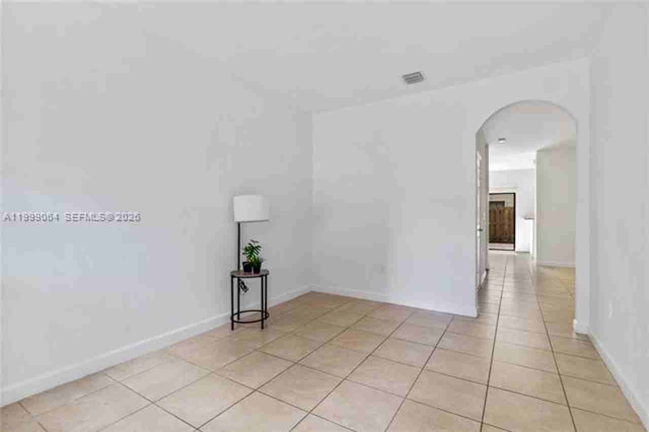 15460 15460 SW 119th St th  15460 - Photo 6 of 24