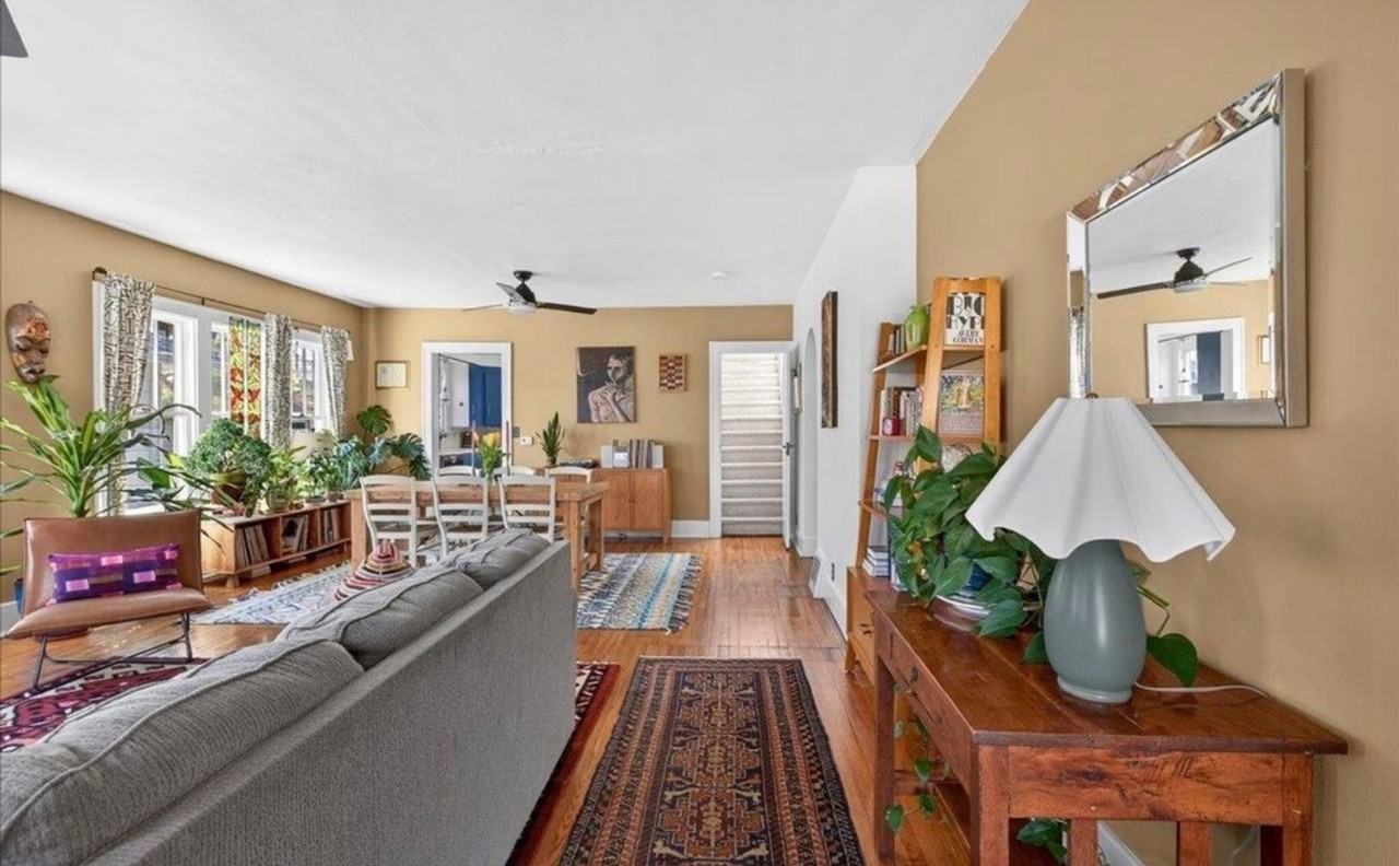 469 Maple St - Photo 5 of 22