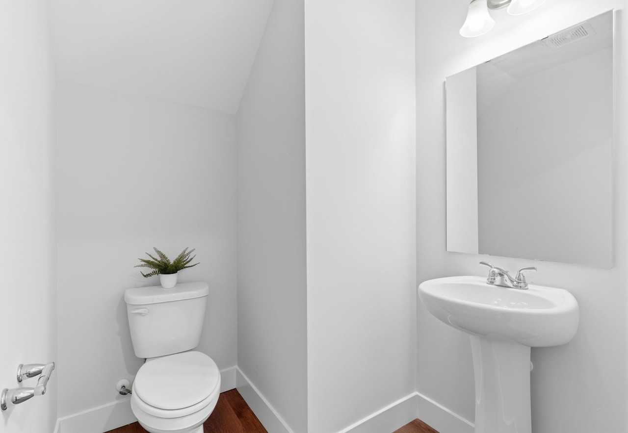 670 Blossom Run - Photo 5 of 26