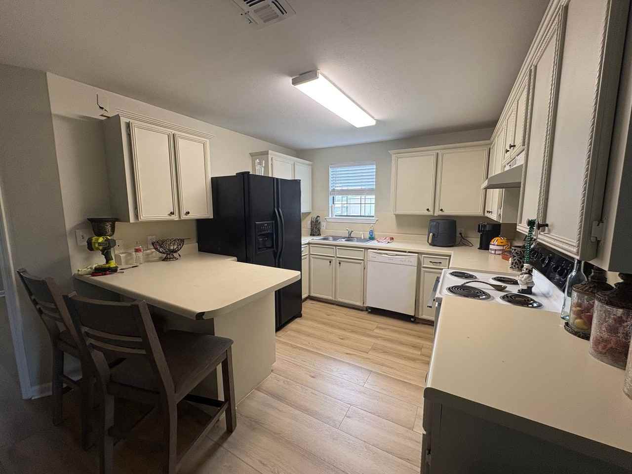 6899 Patrick Ln #C4 - Photo 3 of 6