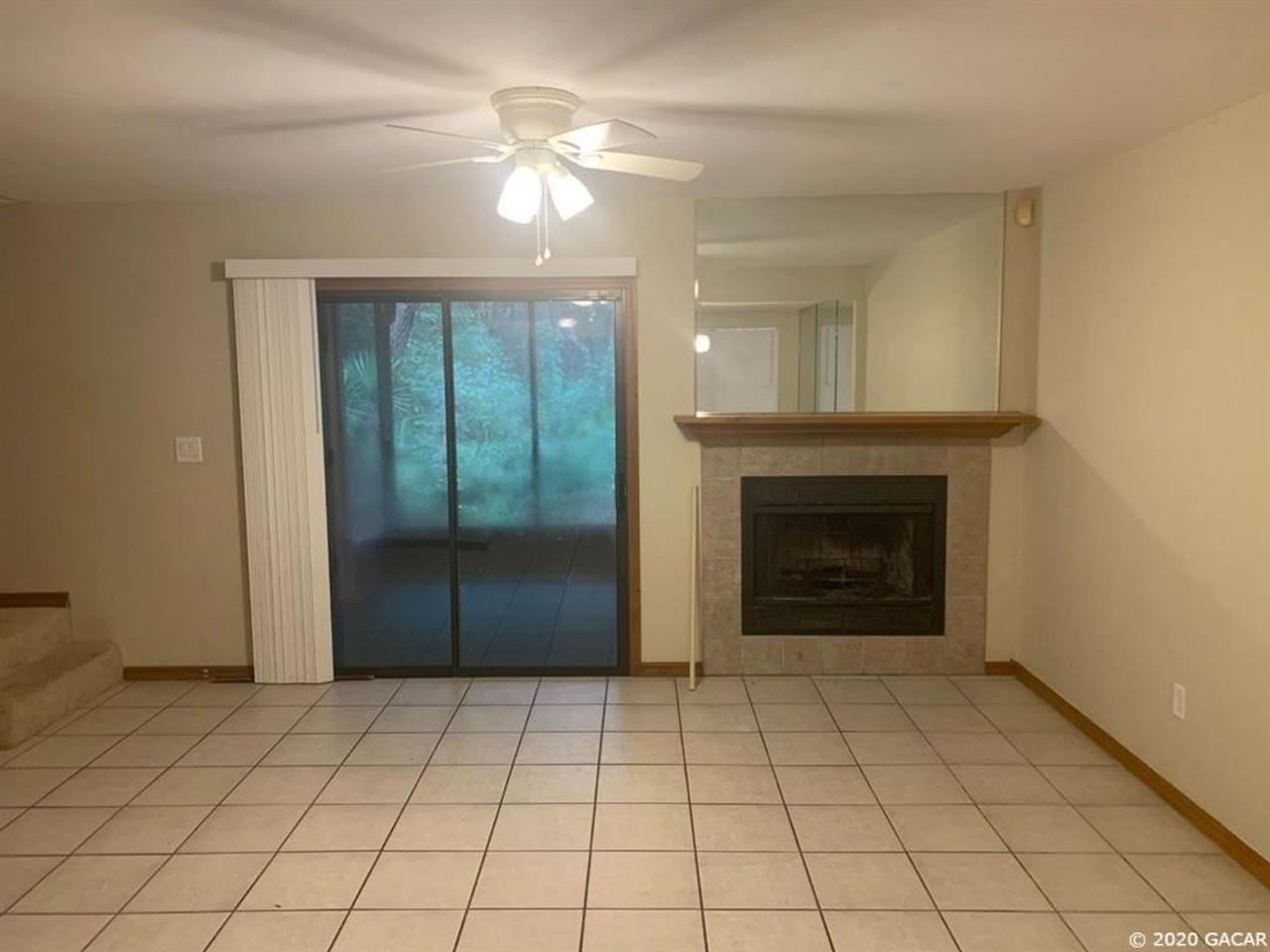 7026 Nw 52nd Ter - Photo 5 of 13