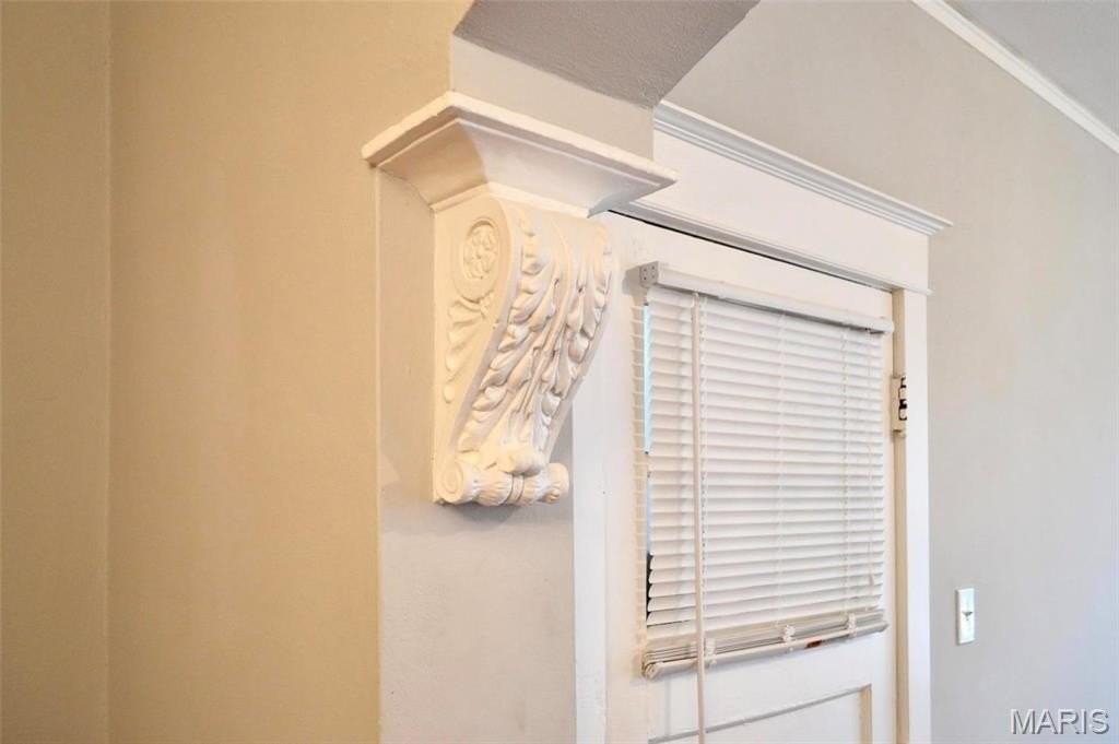 4917 Murdoch Ave #2W - Photo 6 of 13