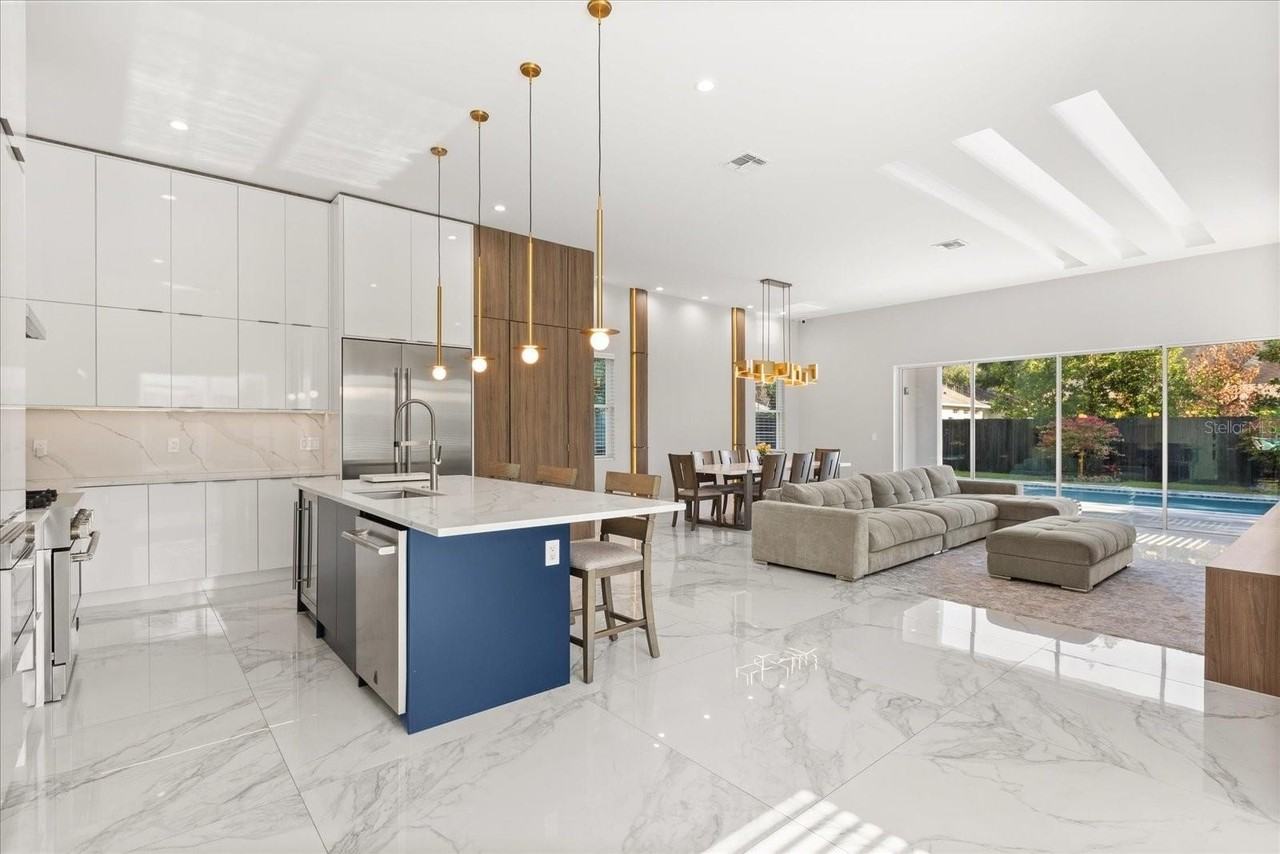 1521 Chestnut Ave - Photo 7 of 50