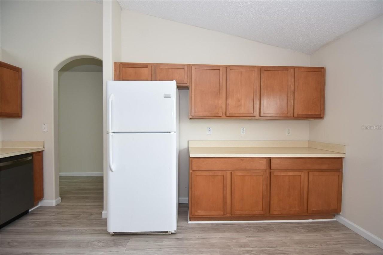 15 White Deer Ln - Photo 6 of 40