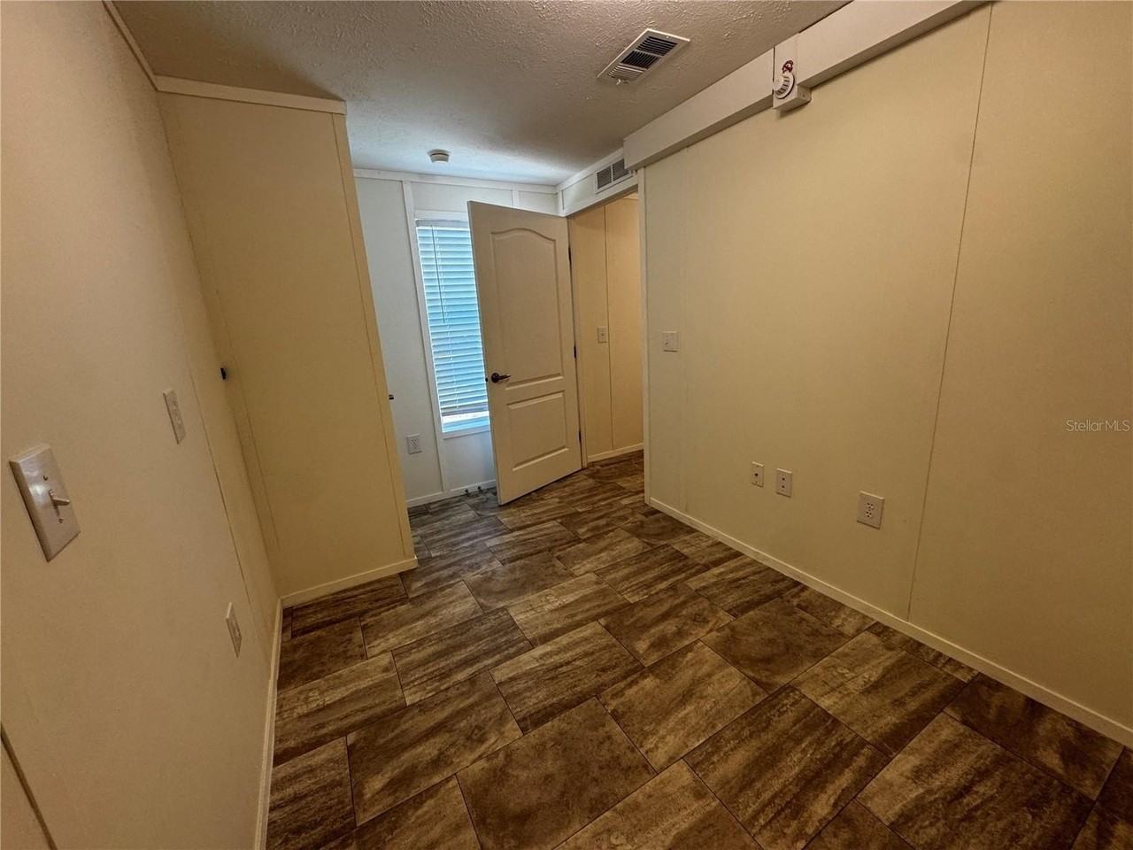 9990 Se 166th St - Photo 5 of 13