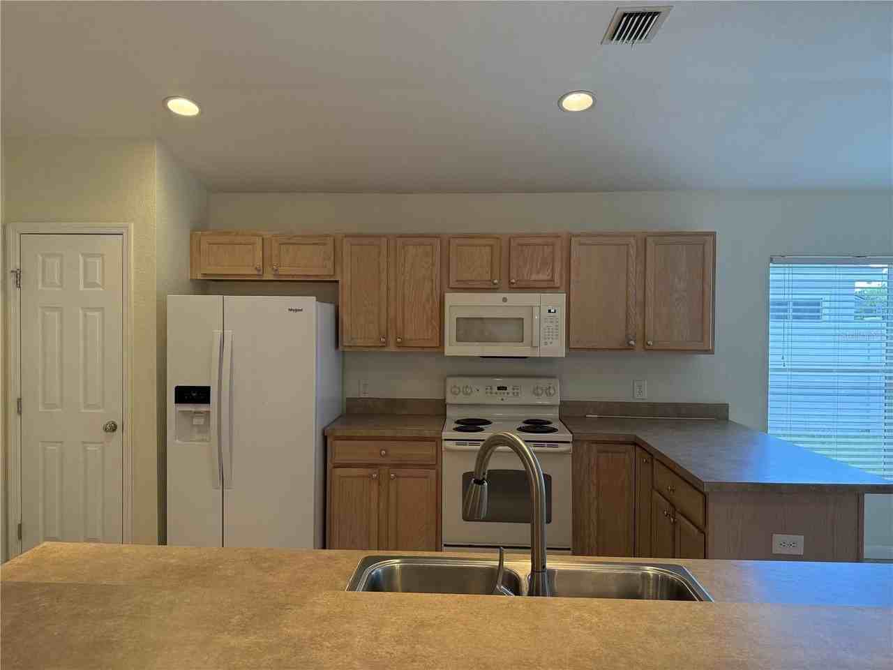 4304 Sw 54th Ct - Photo 6 of 18