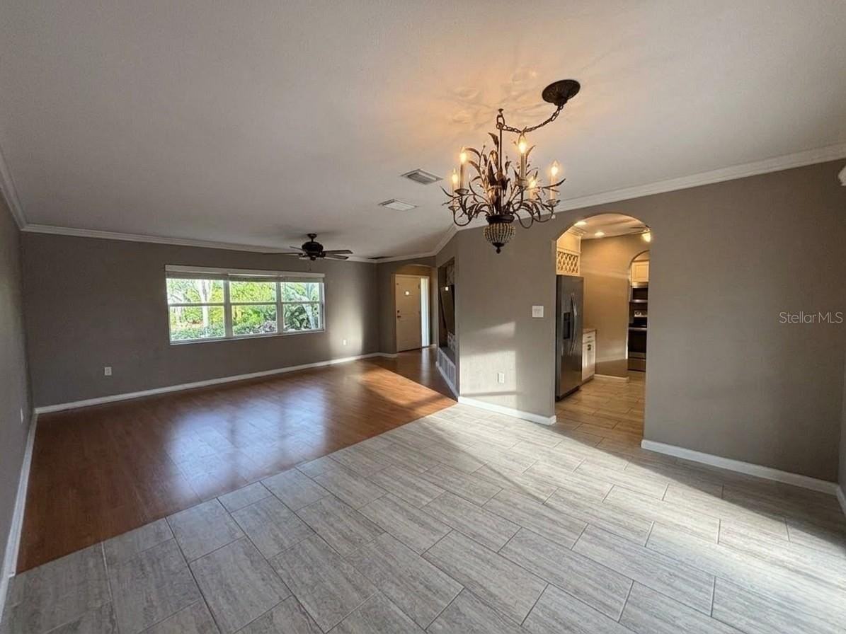 116 Holmes Pl - Photo 5 of 22