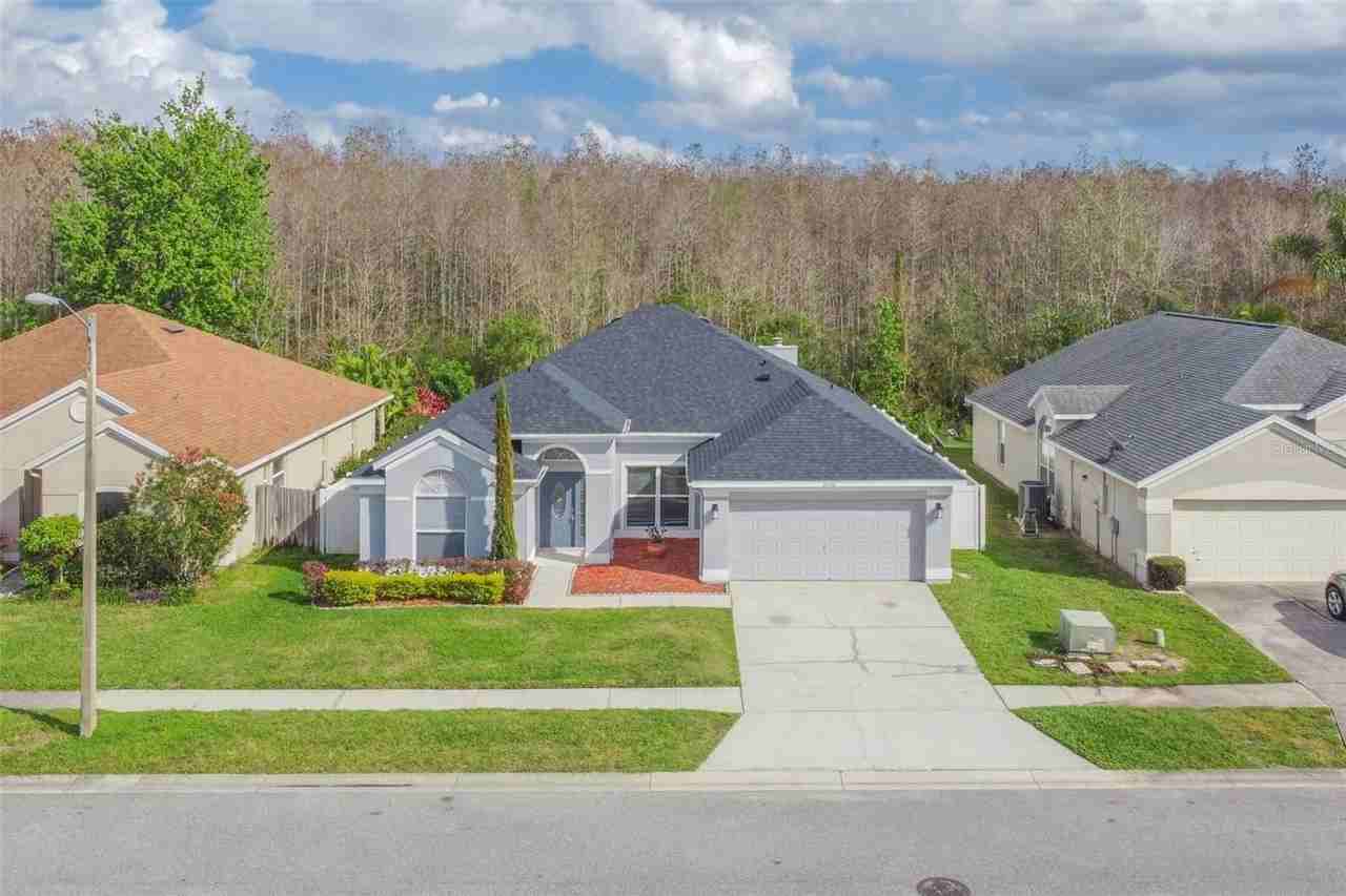 12446 Bohannon Blvd - Photo 2 of 36