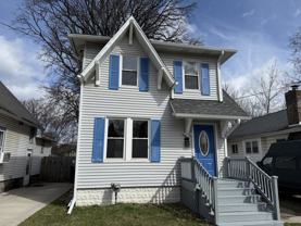 1330 W Hillsdale St #1 - Photo 1 of 1