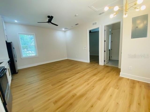 135 48th Ave N #B - Photo 7 of 10