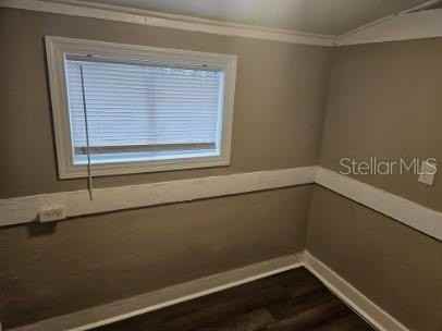 318 E Tarpon Ave #4 - Photo 4 of 15