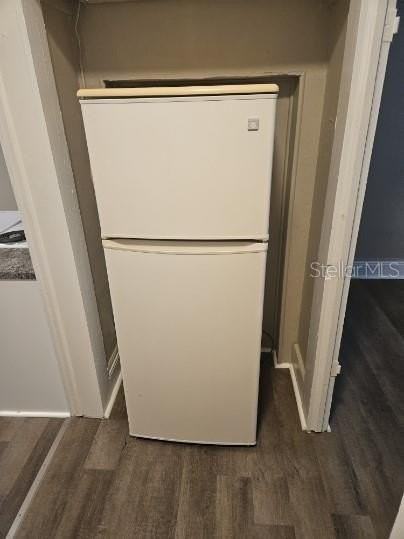 318 E Tarpon Ave #4 - Photo 7 of 15