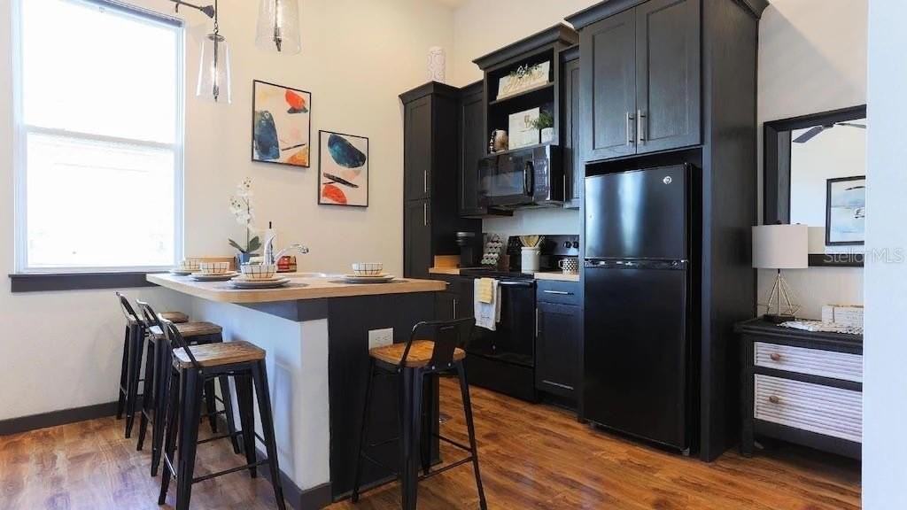 2004 N Howard Ave #204 - Photo 5 of 16