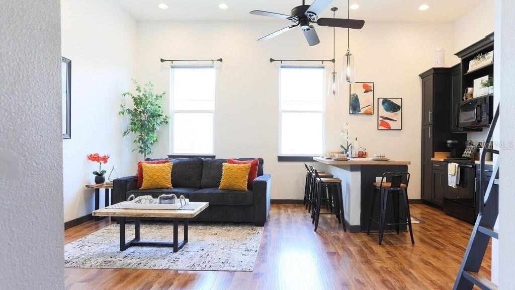 2004 N Howard Ave #204 - Photo 6 of 16